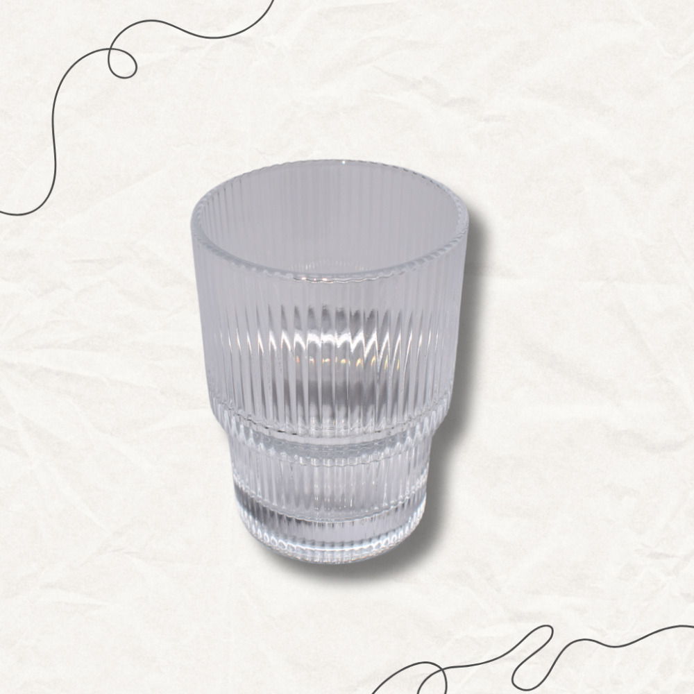 Комплект от 6 стъклени чаши Deli Glassware – с вертикален релеф